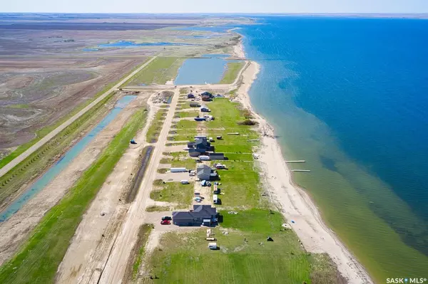 Last Mountain Lake East Side, SK S0G 0Z0,6 Sunset Acres ROAD