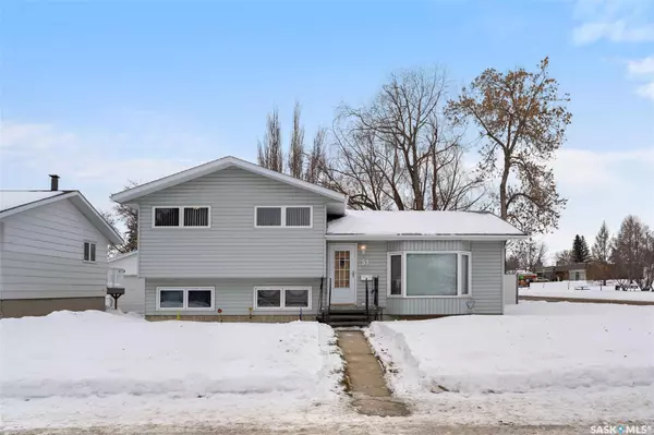 51 Crimp PLACE, Saskatoon, SK S7M 4E9