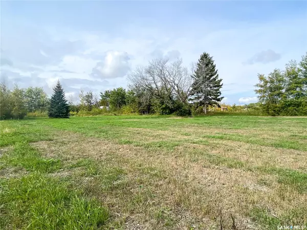 Meadow Lake, SK S9X 1J1,305 7th STREET E