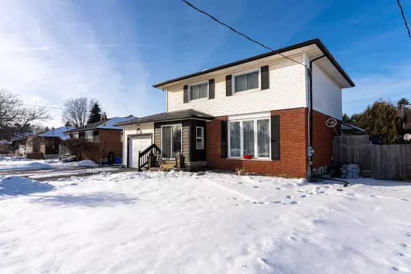 Oshawa, ON L1H 2S9,976 Olive AVE