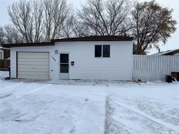 Weyburn, SK S4H 2R8,185 Laing CRESCENT