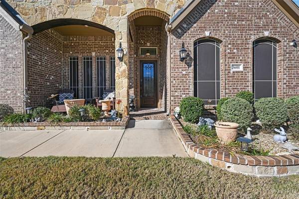 3601 Cropsey Court, Midlothian, TX 76065