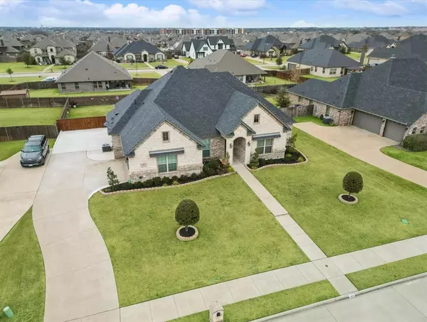 Waxahachie, TX 75165,305 Equestrian Drive