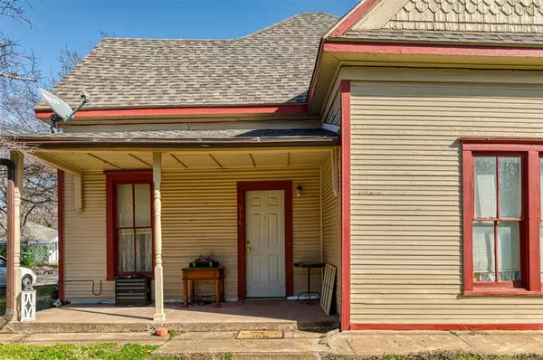 Mineral Wells, TX 76067,916 5th Avenue