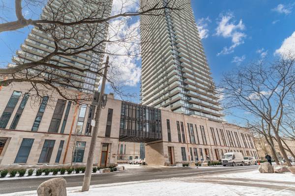 65 St. Mary ST #2508, Toronto C01, ON M5S 0A6