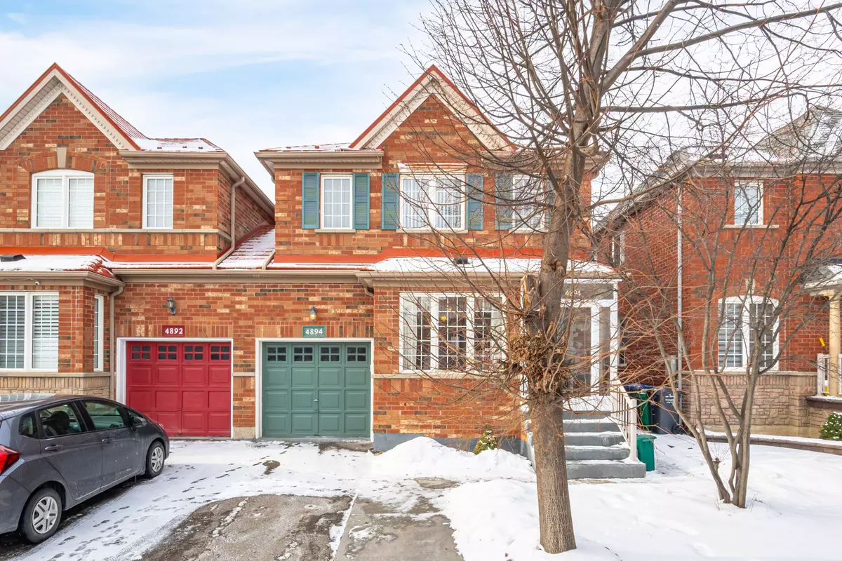 Mississauga, ON L5M 7P7,4894 Marble Arch Mews