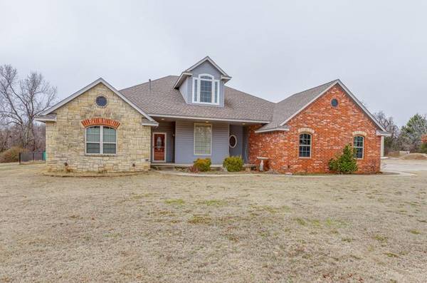 11220 Roefan Road, Midwest City, OK 73130