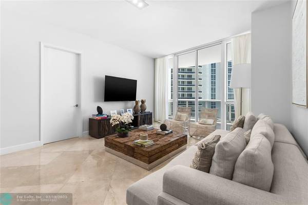 Sunny Isles Beach, FL 33160,15901 Collins Ave  #803