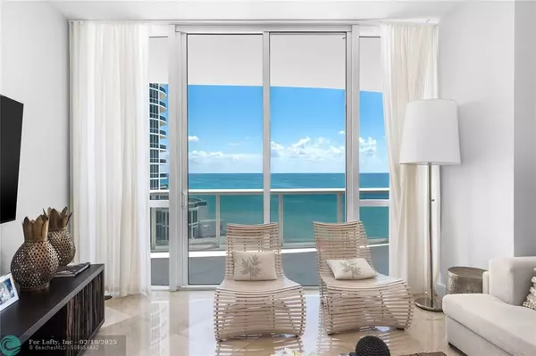 Sunny Isles Beach, FL 33160,15901 Collins Ave  #803