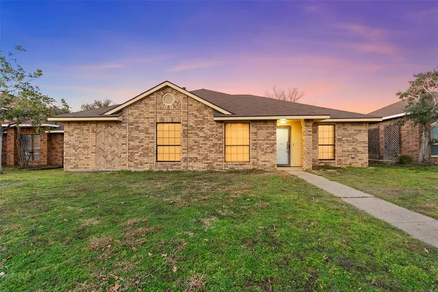 2007 Clearwater Trail, Carrollton, TX 75010