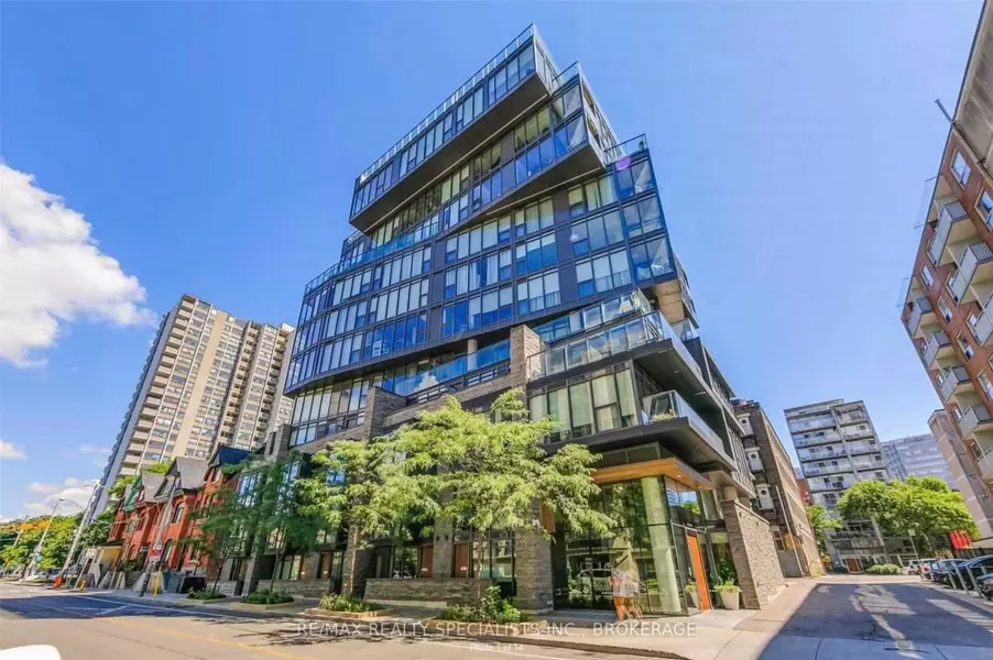 15 Beverley ST #905, Toronto C01, ON M5T 0B3