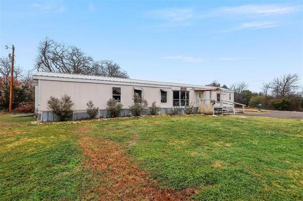 4012 Nebraska Trail, Granbury, TX 76048