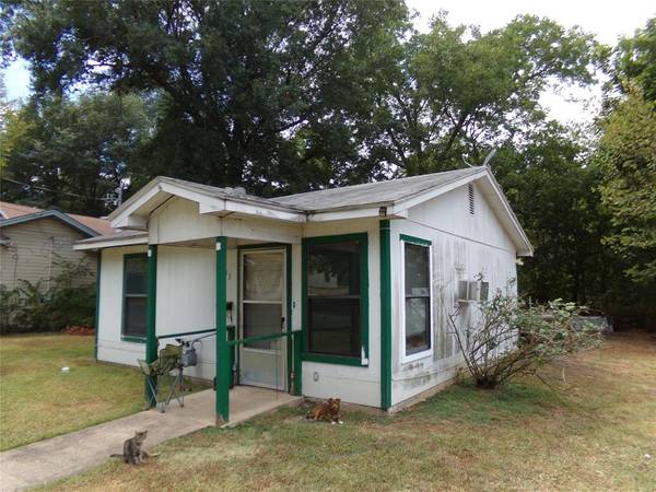 353 NE 5th, Paris, TX 75460