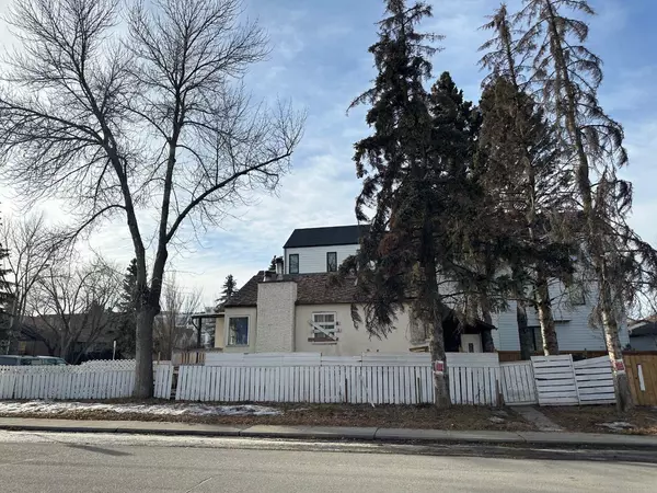 Calgary, AB T2E1S2,140 21 AVE NE