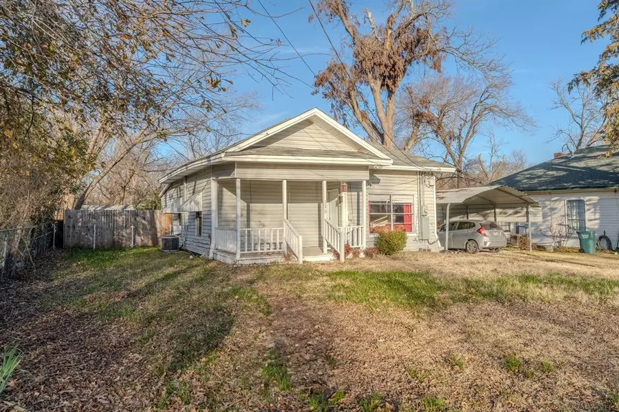 115 San Jacinto Street, Terrell, TX 75160