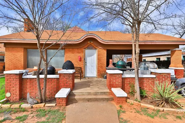 3266 South 7th Street,  Abilene,  TX 79605