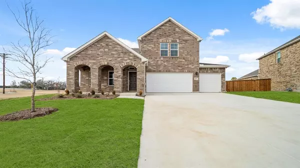 649 Landry Lane, Forney, TX 75126