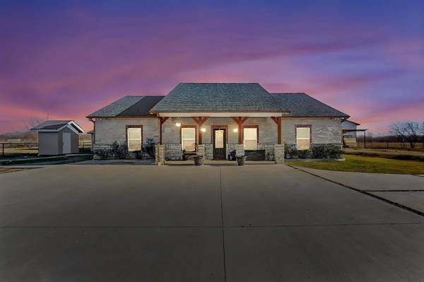 14752 Fm 1392, Terrell, TX 75160