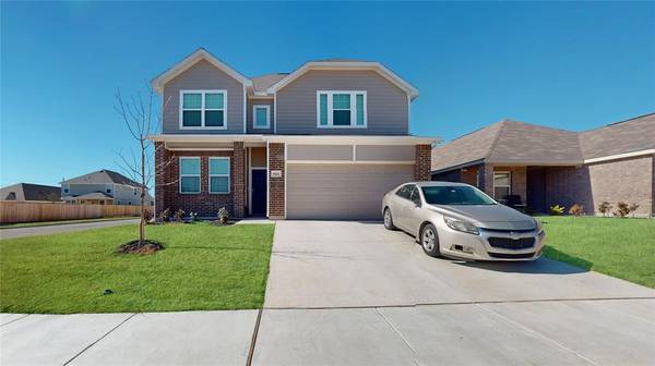 9901 Flying Wing Way, Fort Worth, TX 76131