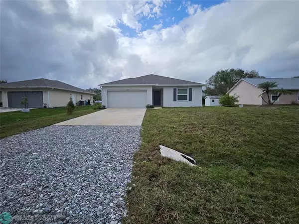 8625 102nd Ct, Vero Beach, FL 32967