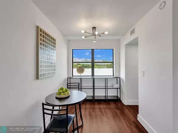 Lauderdale By The Sea, FL 33308,4652 N Poinciana St  #6