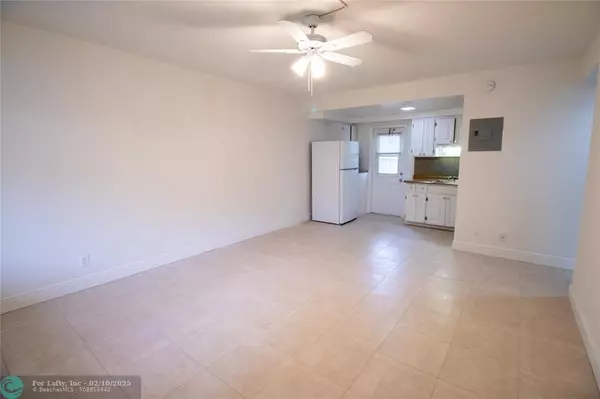 1855 Adams St  #7, Hollywood, FL 33020