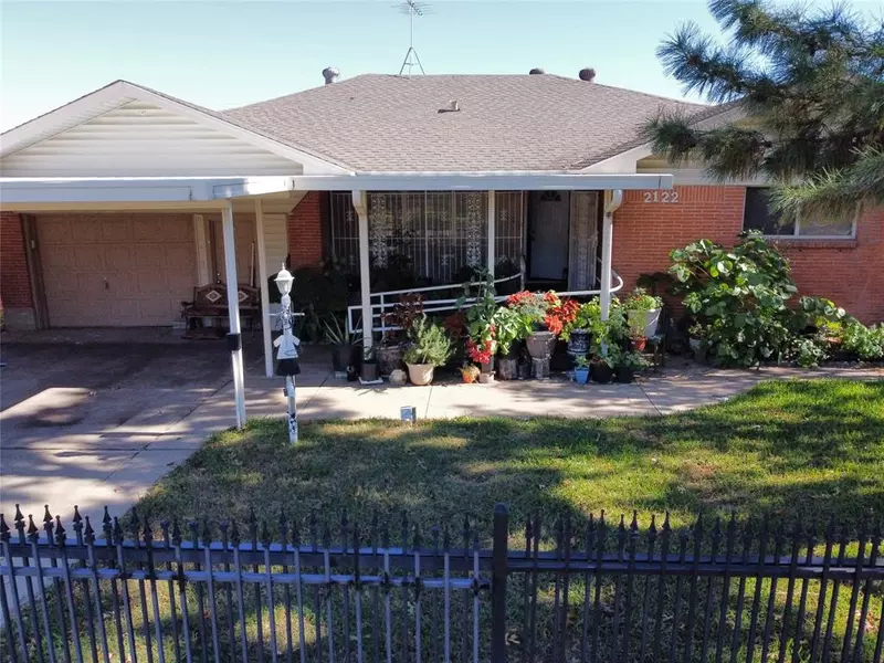 2122 S Vernon Avenue, Dallas, TX 75224