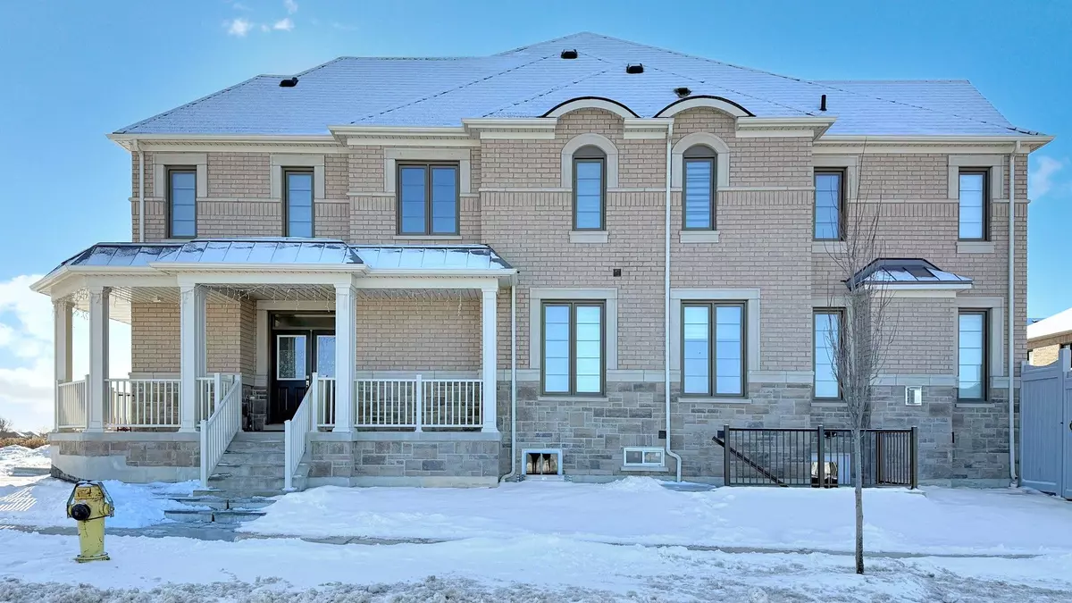 Whitby, ON L1P 0N5,534 Coronation RD #(Basement)