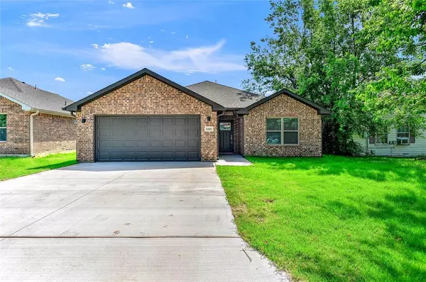 3310 Sandstone Drive, Sherman, TX 75092