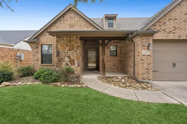 Benbrook, TX 76126,537 Sterling Drive