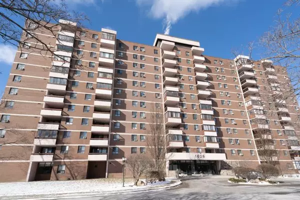 1625 Bloor ST E #815, Mississauga, ON L4X 1S3