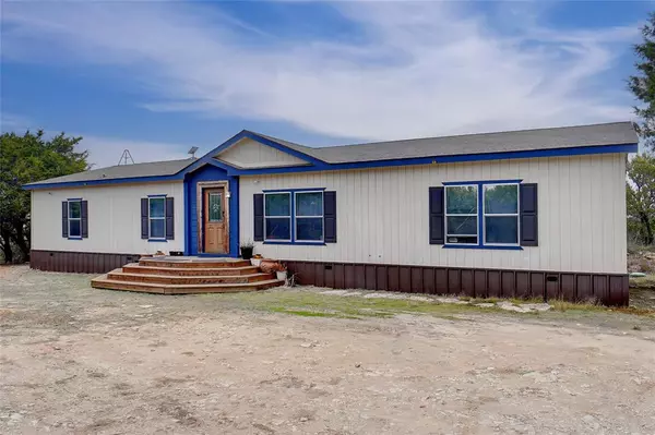 7720 Wd Court, Lipan, TX 76462