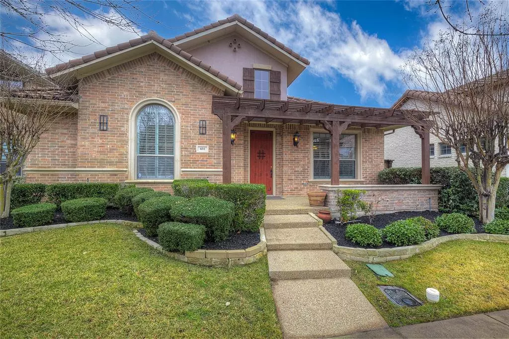 Irving, TX 75039,831 San Clemente