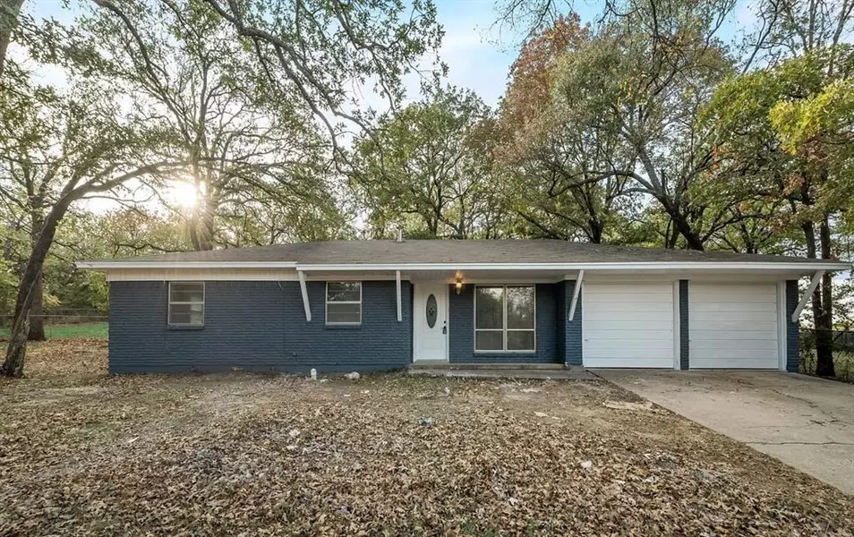 1221 Oak Drive, Denison, TX 75020