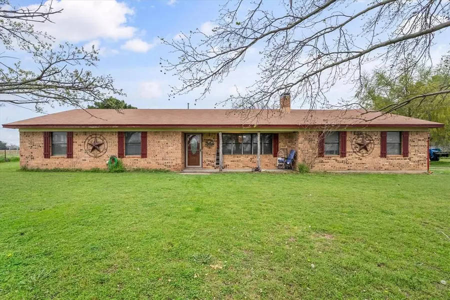 230 FCR 141, Streetman, TX 75859