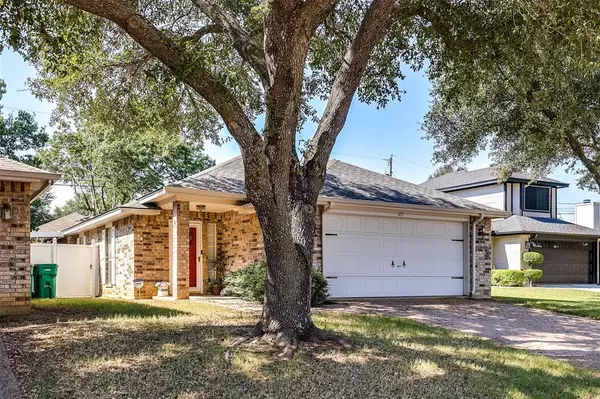 617 Alabaster Place, Cedar Hill, TX 75104