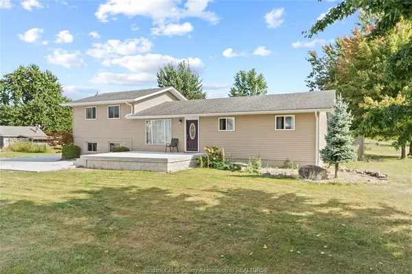 Windsor, ON N8M 2X6,2617 Gesto RD