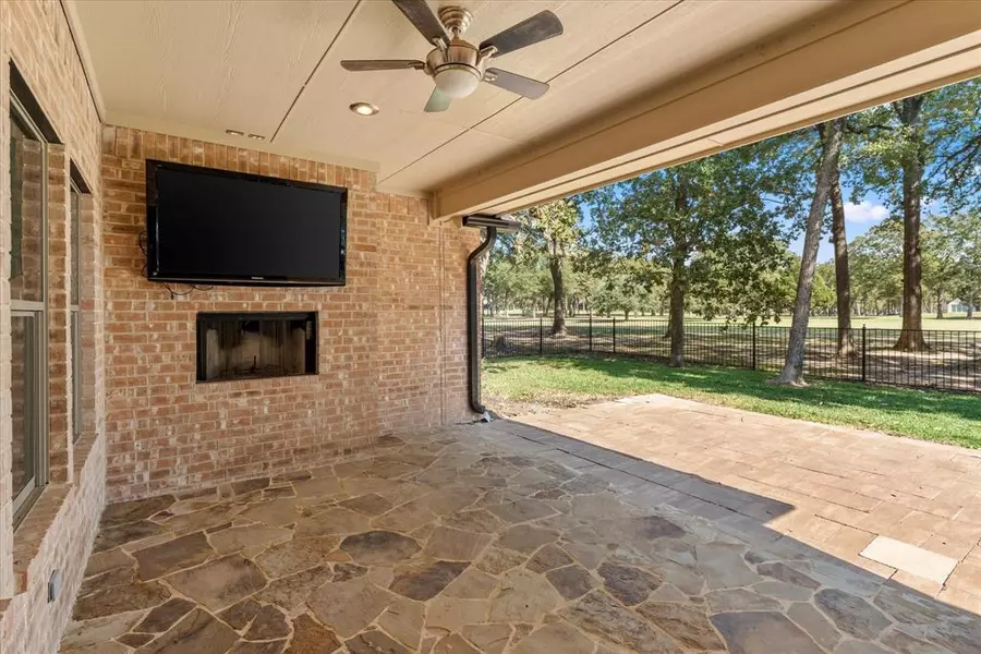 365 Saint Andrews Drive, Mabank, TX 75156