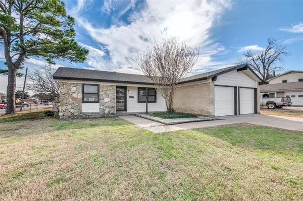 Irving, TX 75062,3302 Ridgemont Street