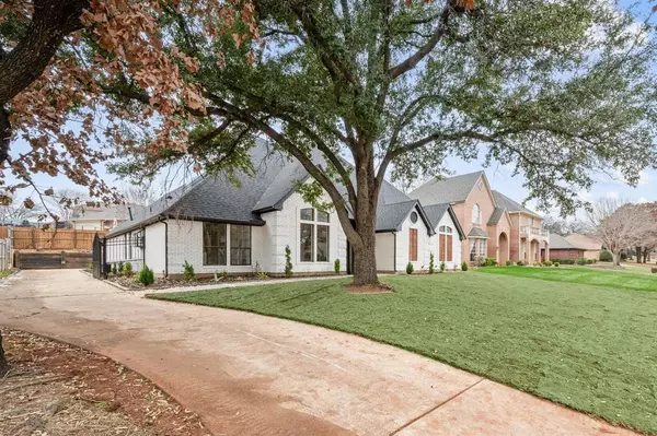 Grapevine, TX 76051,2905 Crestline Drive