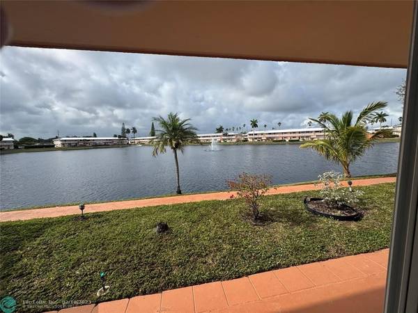 900 SW 10th Ter  #S-11, Hallandale Beach, FL 33009