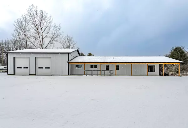 1714 E Quarter Line RD E, Norfolk, ON N0E 1G0