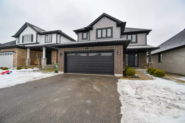 4 Fox Hollow CT, St. Thomas, ON N5R 0J6