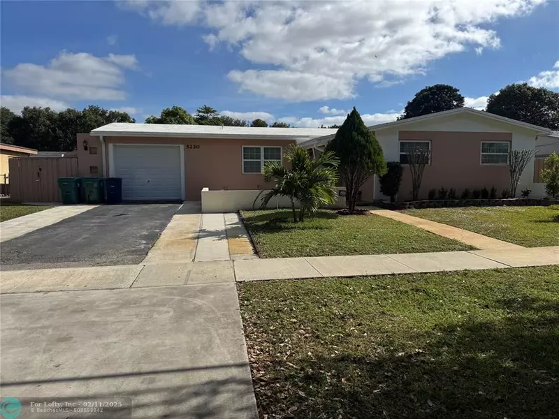 5220 SW 90th Ave, Cooper City, FL 33328