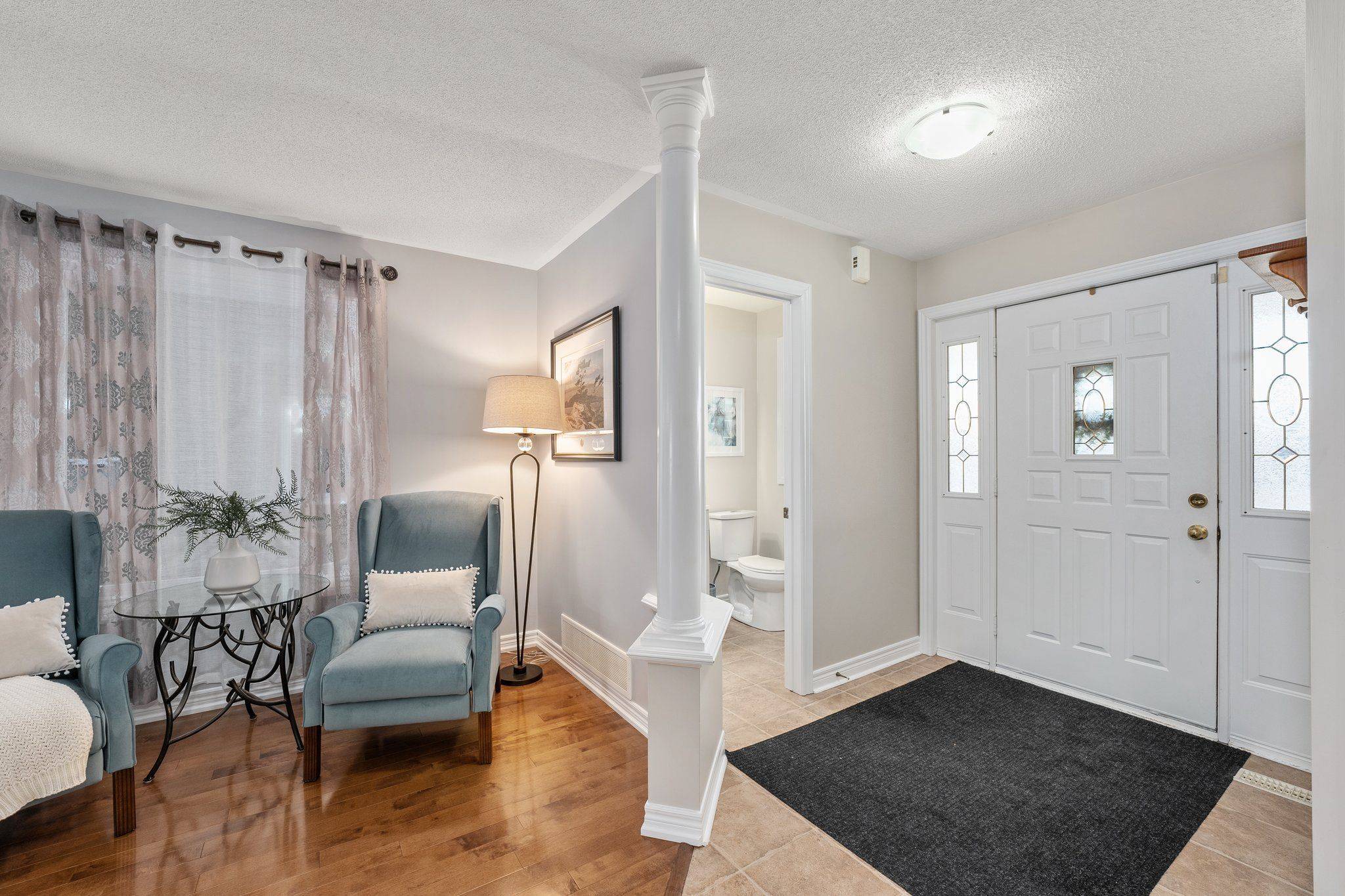 Bradford West Gwillimbury, ON L3Z 3C7,62 Metcalfe DR
