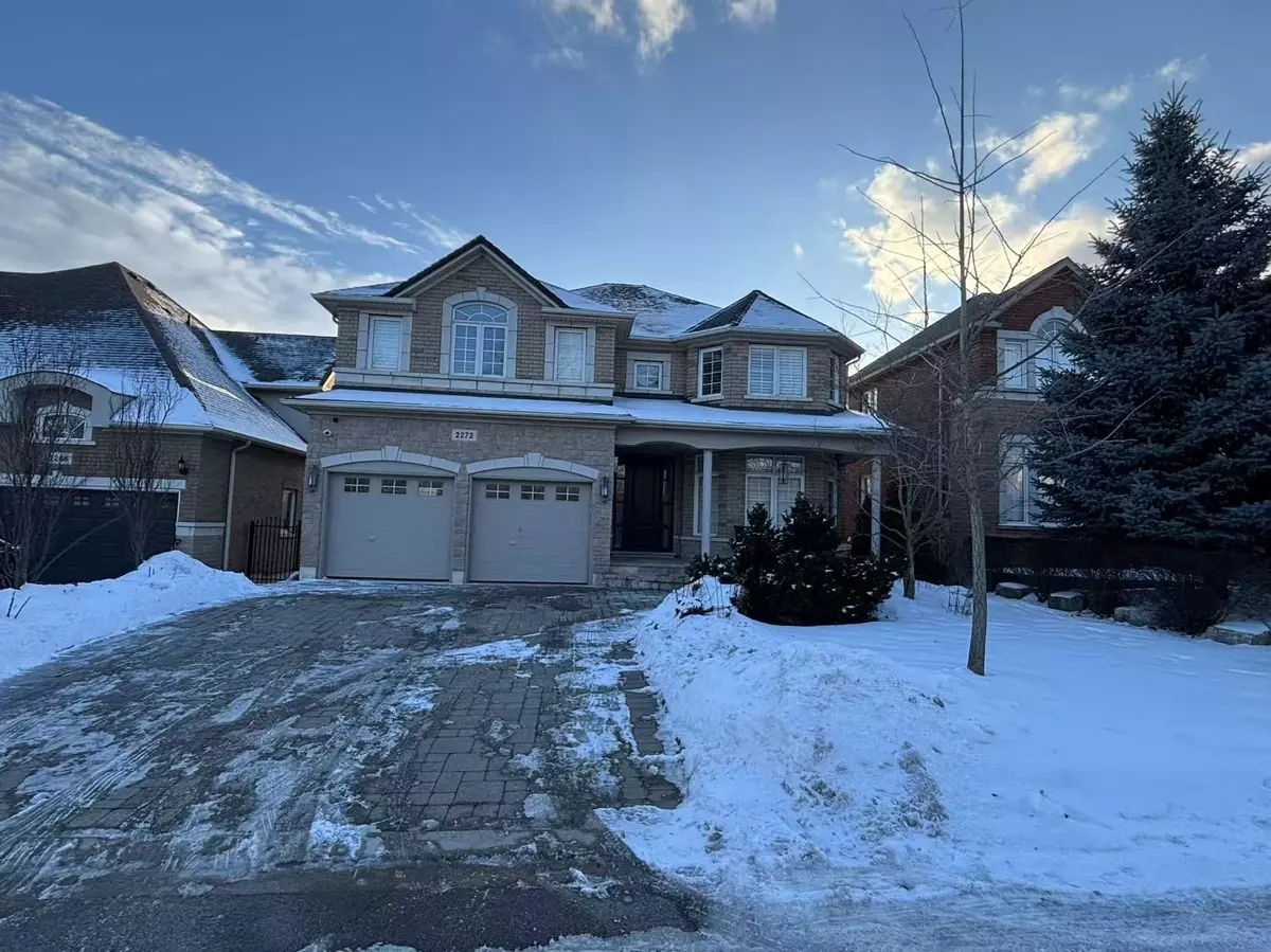 Oakville, ON L6H 7M7,2272 Nena CRES