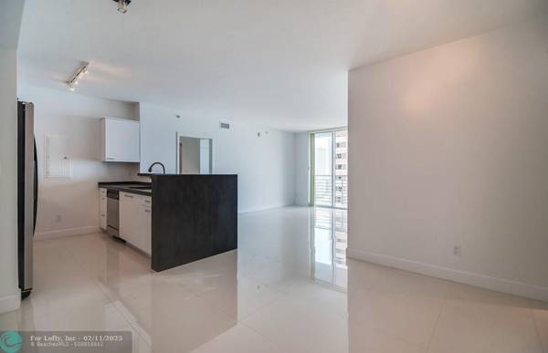 335 S Biscayne Blvd  #2008, Miami, FL 33131