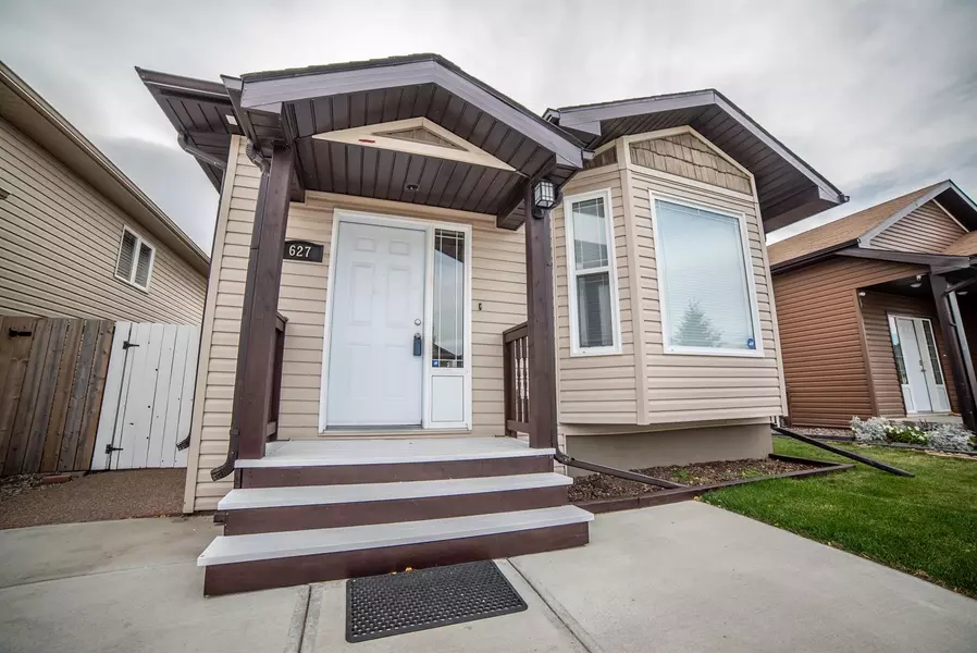 627 Parkside DR, Coaldale, AB T1M 0B9