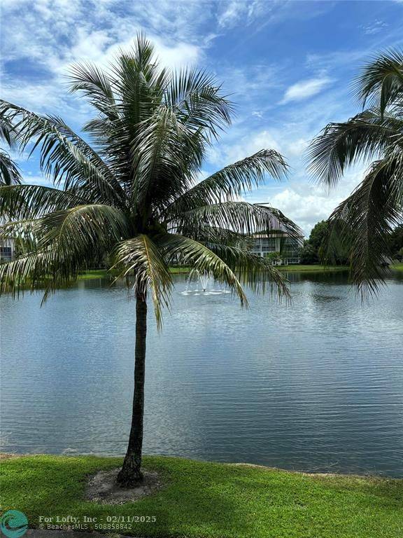 Coconut Creek, FL 33066,1905 Bermuda Cir  #J2