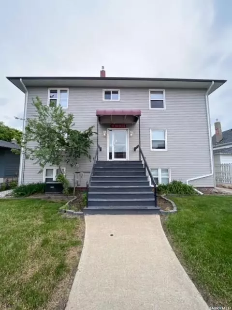 Swift Current, SK S9H 2G4,133 3rd AVENUE NE